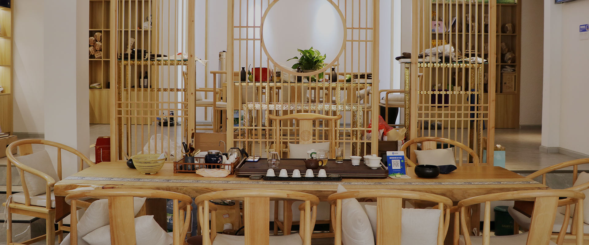 經驗豐富的技術團隊 經驗豐富的技術團隊